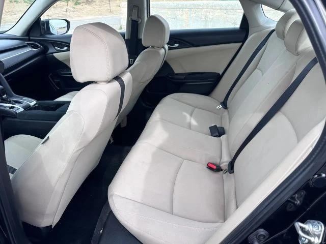 2018 Honda Civic 10th Gen - Image 9 of 17