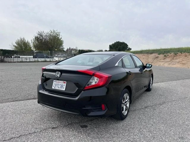 2018 Honda Civic 10th Gen - Image 5 of 17