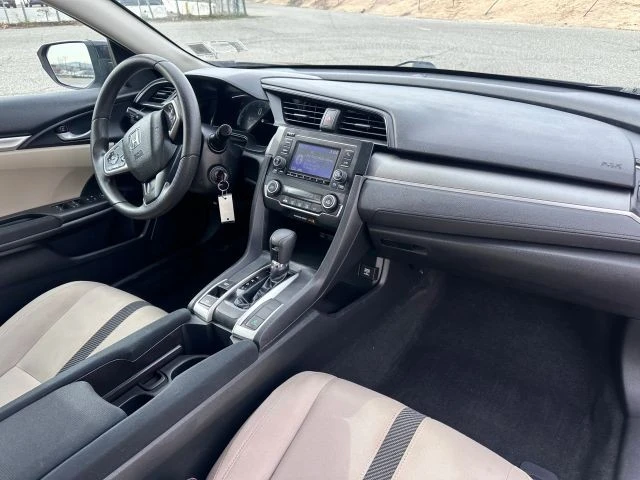 2018 Honda Civic 10th Gen - Image 13 of 17
