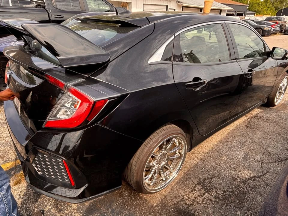 2018 Honda Civic 10th Gen - Image 3 of 6