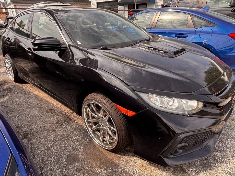 2018 Honda Civic 10th Gen - Image 2 of 6