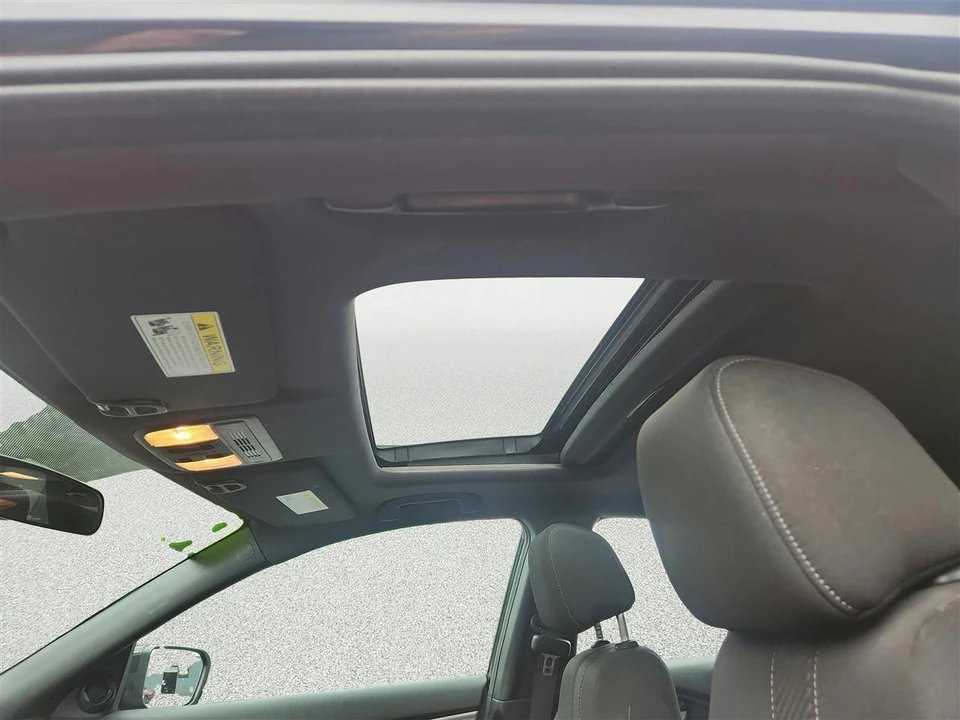 2018 Honda Civic 10th Gen - Image 15 of 29