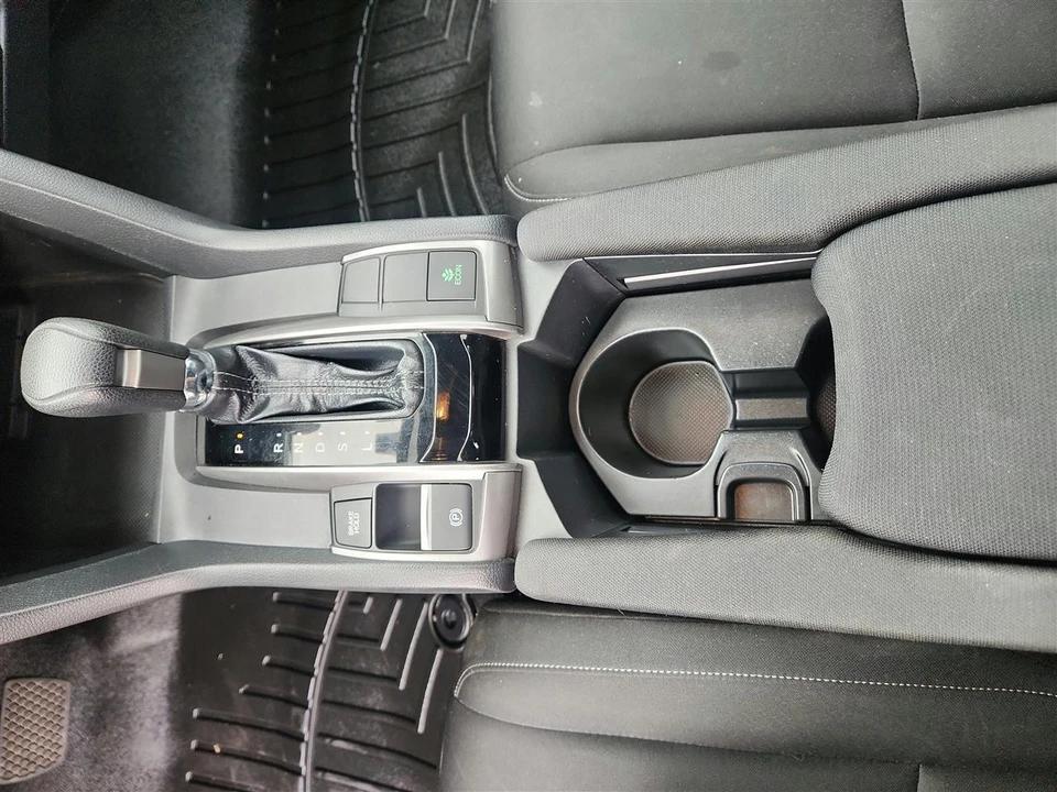 2018 Honda Civic 10th Gen - Image 18 of 29