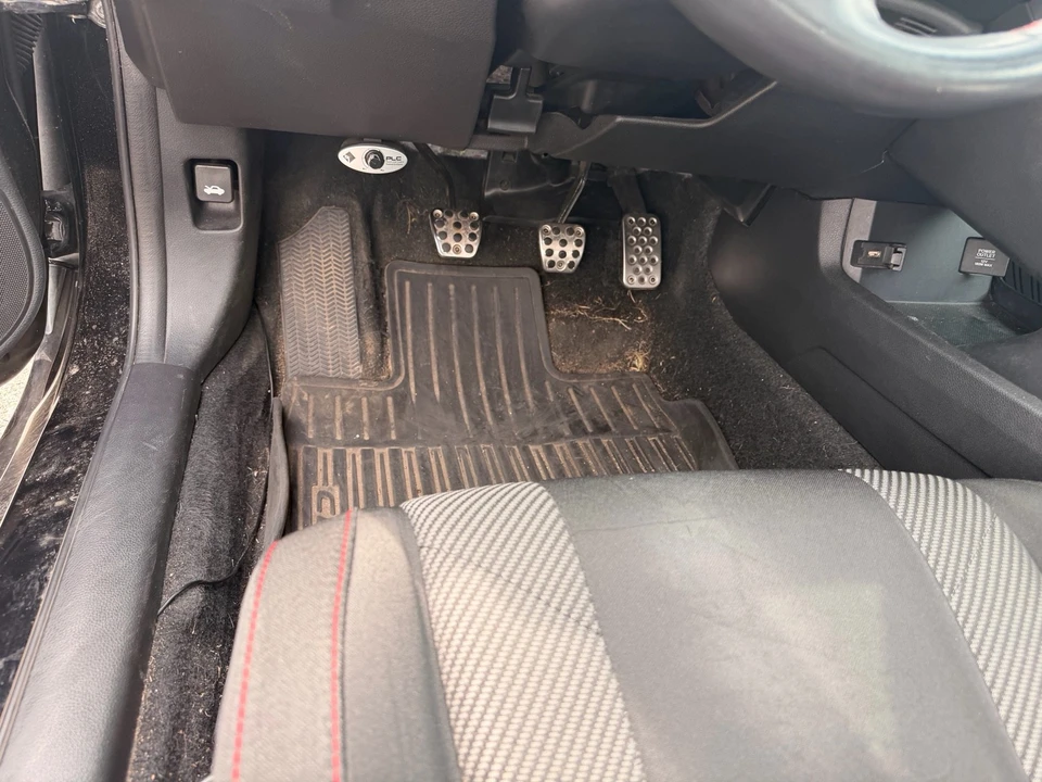 2018 Honda Civic Si 10th Gen - Image 10 of 16
