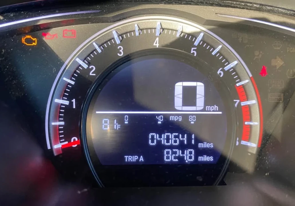 2018 Honda Civic 10th Gen - Image 5 of 15