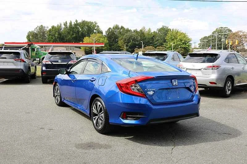 2018 Honda Civic 10th Gen - Image 2 of 8