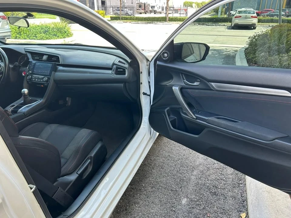 2018 Honda Civic Si 10th Gen - Image 9 of 12