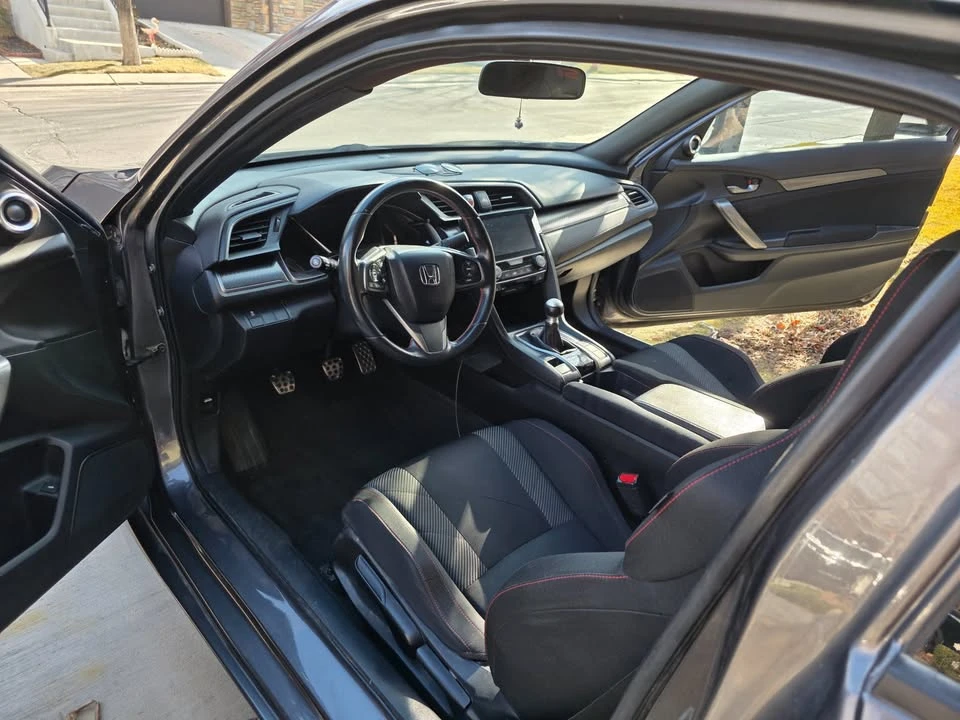 2018 Honda Civic Si 10th Gen - Image 9 of 13