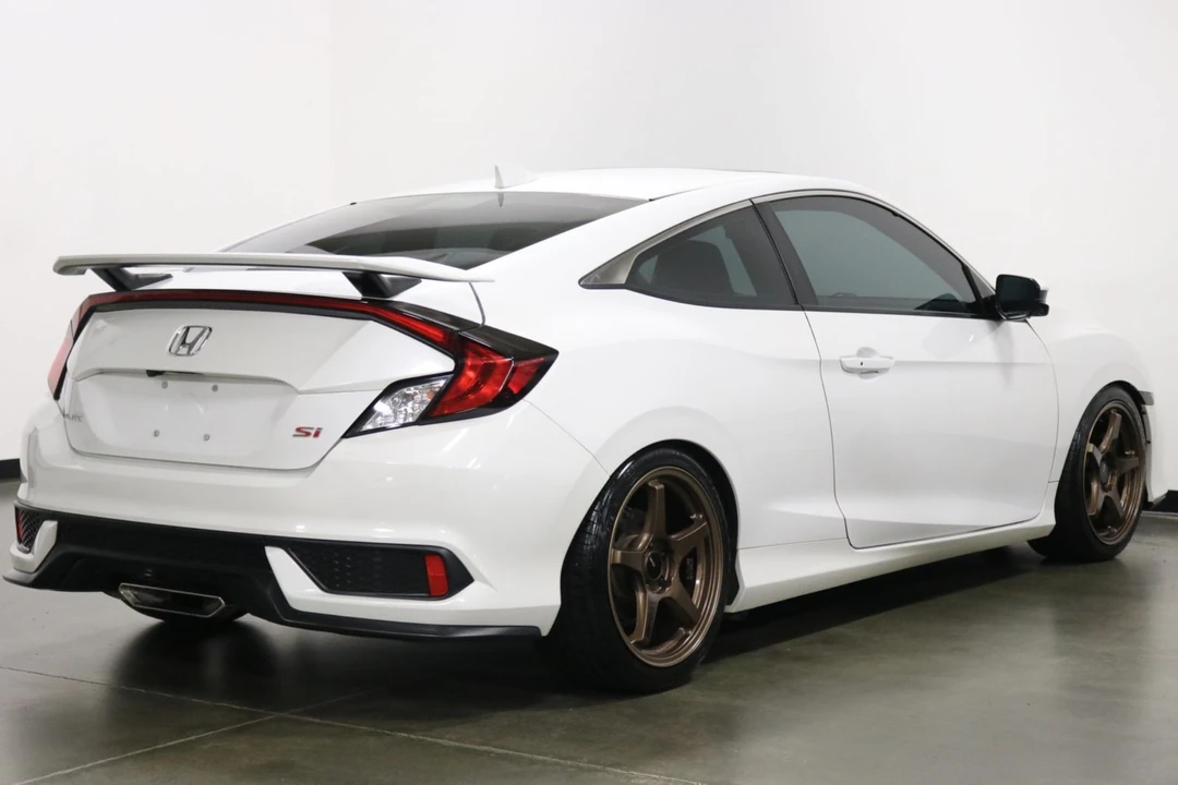 2018 Honda Civic Si 10th Gen - Image 9 of 12