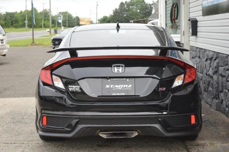 2018 Honda Civic Si 10th Gen - Image 4 of 12