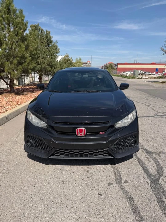 2018 Honda Civic Si 10th Gen - Image 2 of 9