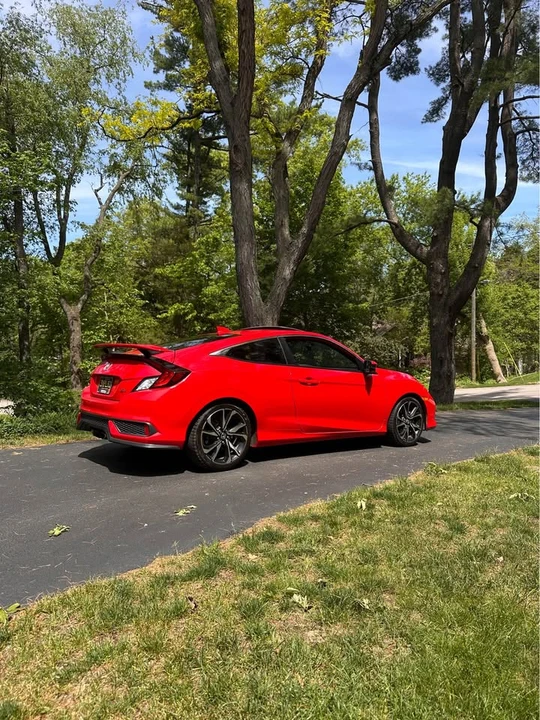 2018 Honda Civic Si 10th Gen - Image 3 of 9