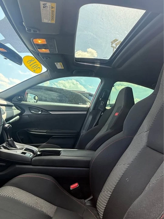 2018 Honda Civic Si 10th Gen - Image 4 of 8