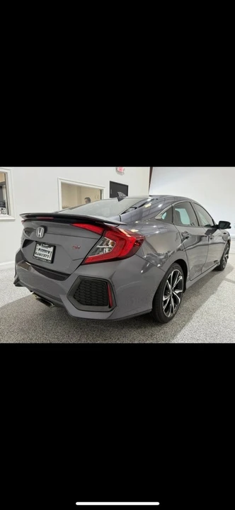 2018 Honda Civic Si 10th Gen - Image 2 of 12