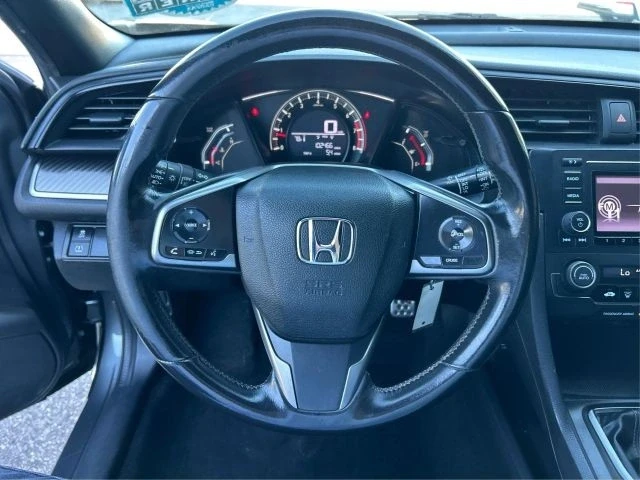 2018 Honda Civic 10th Gen - Image 17 of 21
