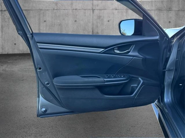 2018 Honda Civic 10th Gen - Image 20 of 21