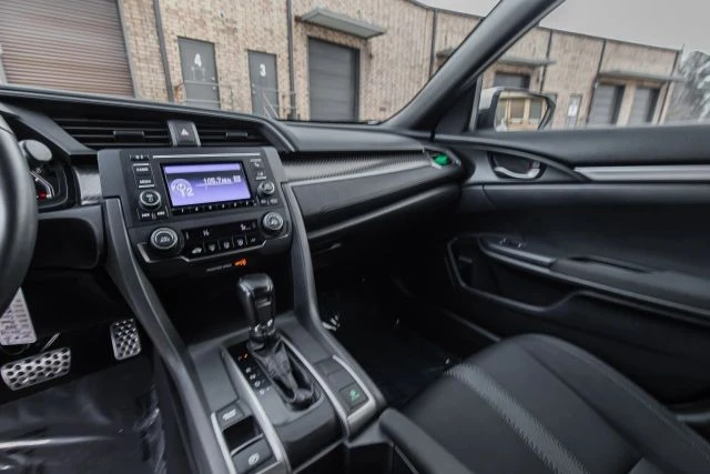 2018 Honda Civic 10th Gen - Image 21 of 21