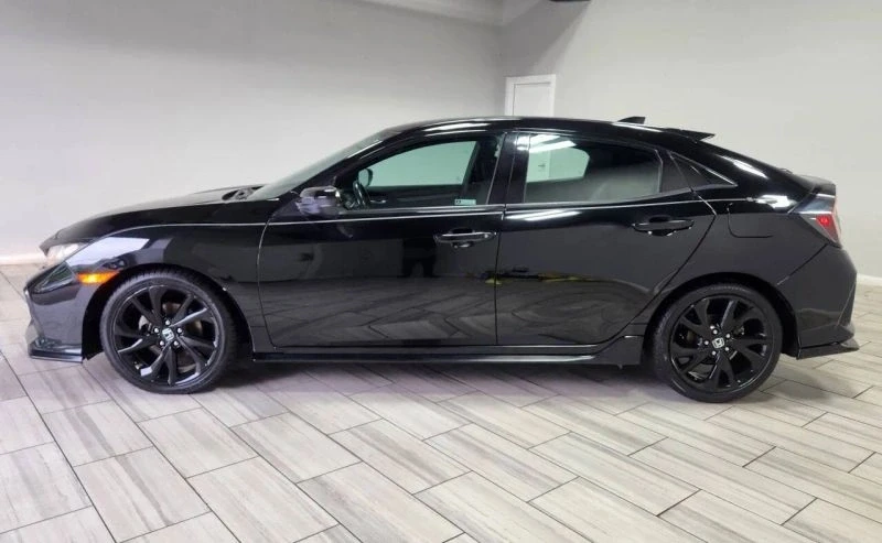 2018 Honda Civic 10th Gen - Image 2 of 12