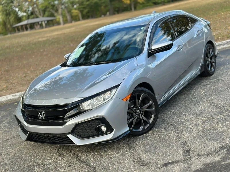 2018 Honda Civic 10th Gen - Image 2 of 12