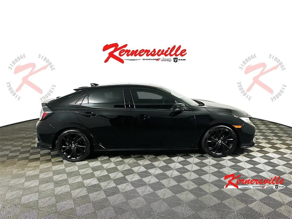 2018 Honda Civic 10th Gen - Image 8 of 21