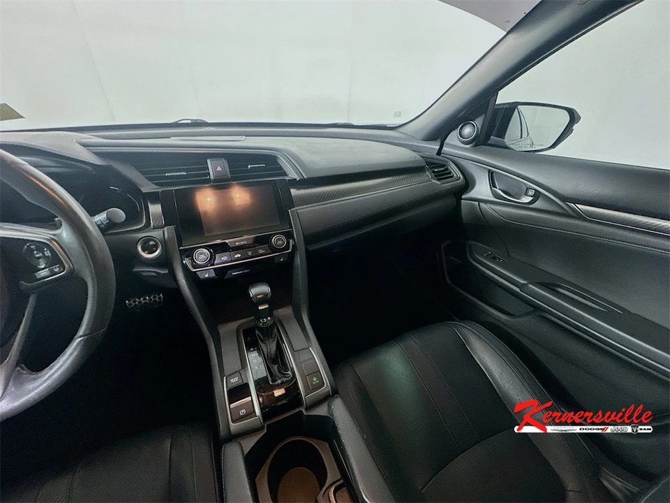 2018 Honda Civic 10th Gen - Image 11 of 21