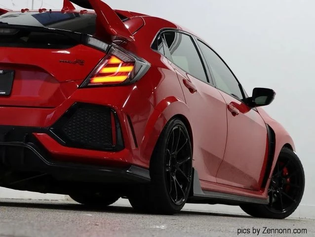 2018 Honda Civic 10th Gen - Image 8 of 21