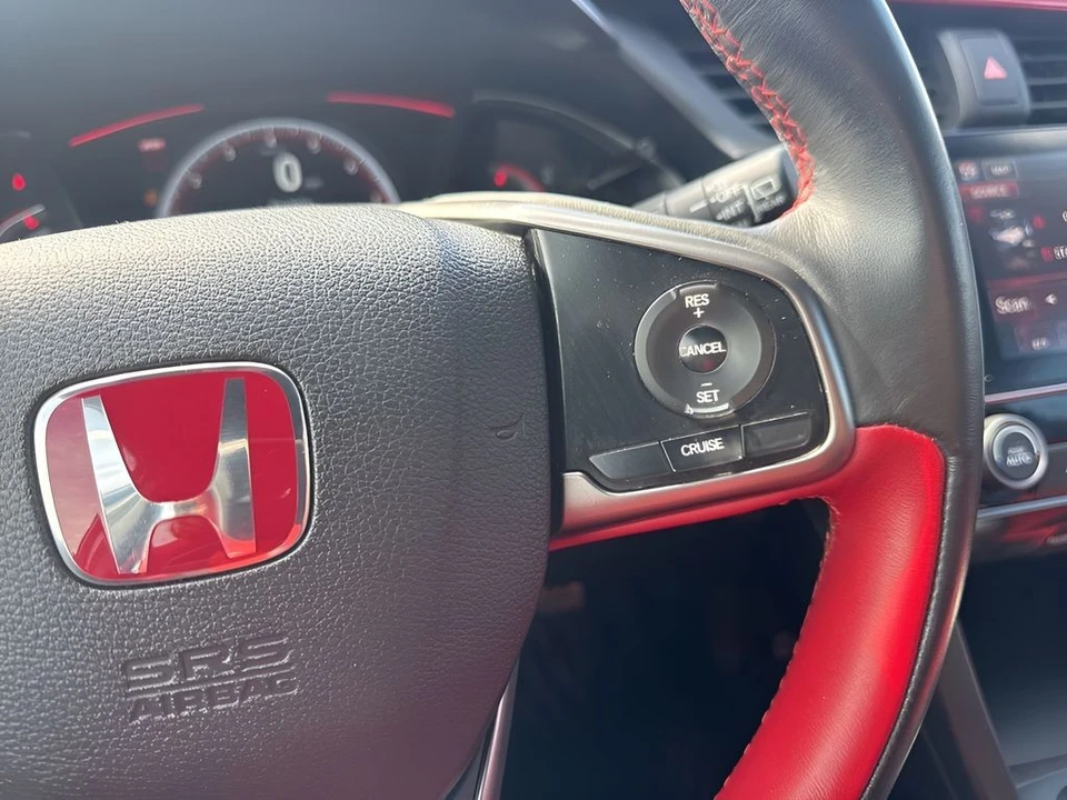 2018 Honda Civic 10th Gen - Image 14 of 21