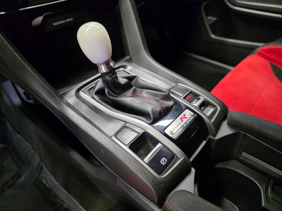 2018 Honda Civic 10th Gen - Image 25 of 31