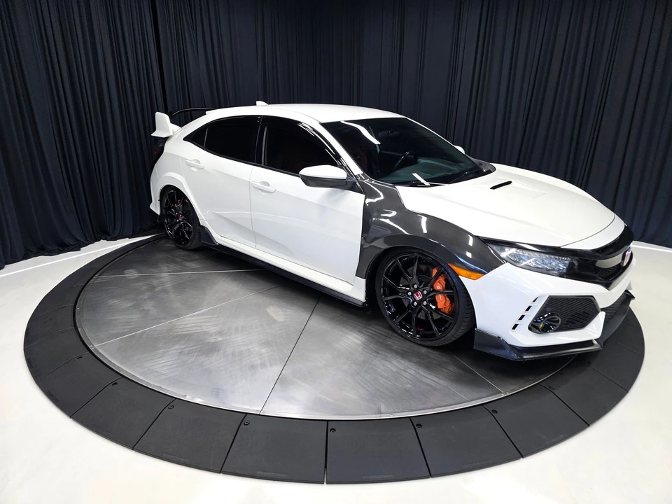 2018 Honda Civic 10th Gen - Image 13 of 31