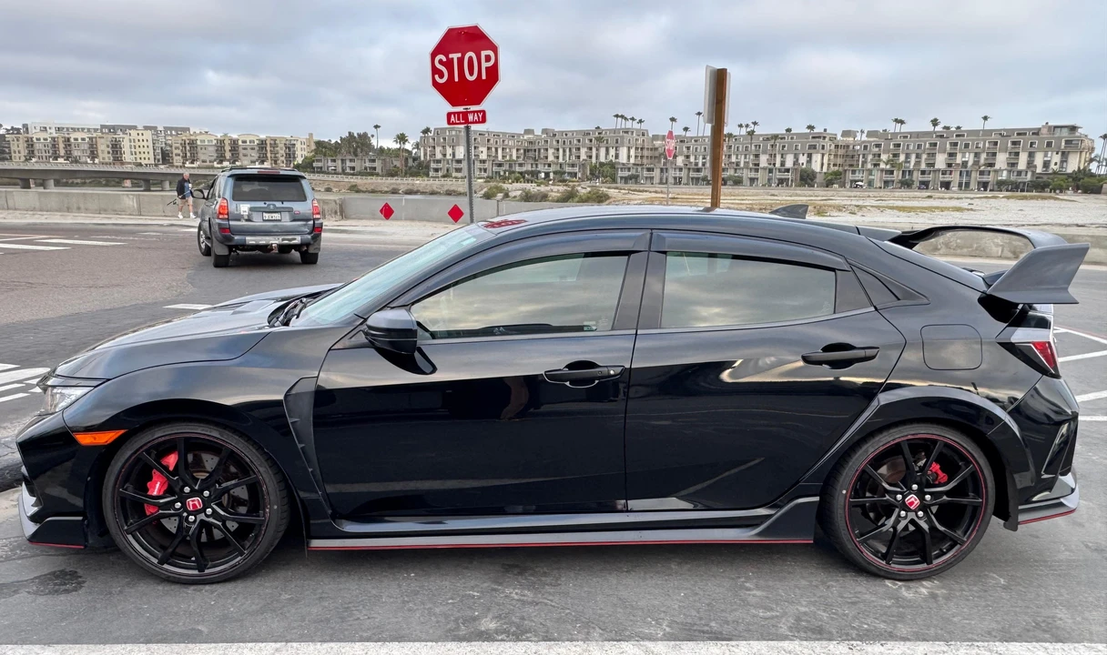 2018 Honda FK8 Civic Type R - Image 12 of 31