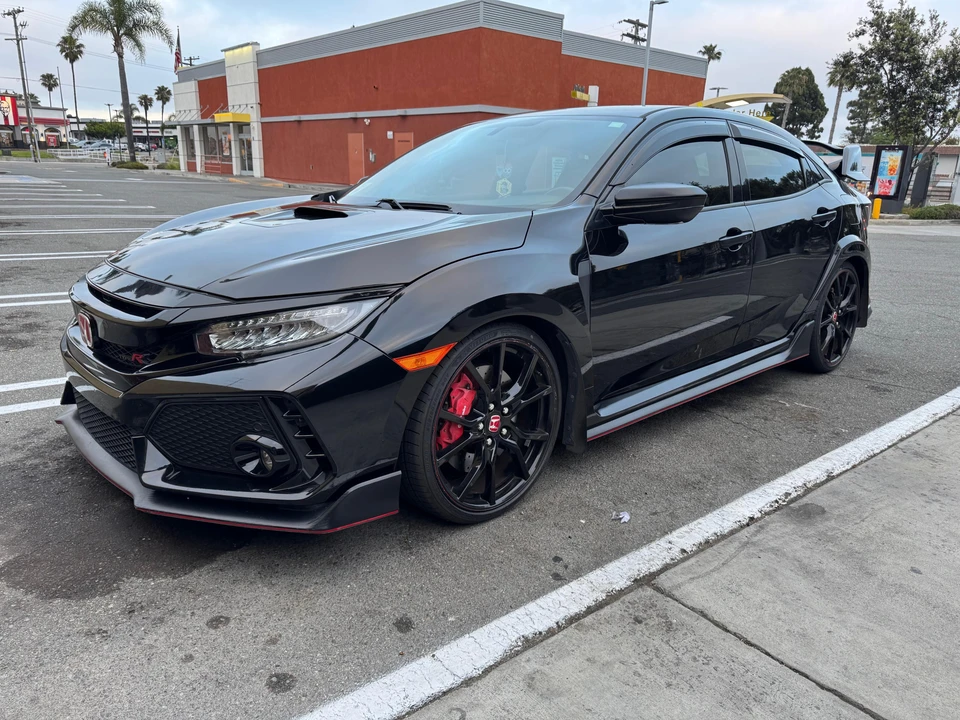 2018 Honda FK8 Civic Type R - Image 7 of 31