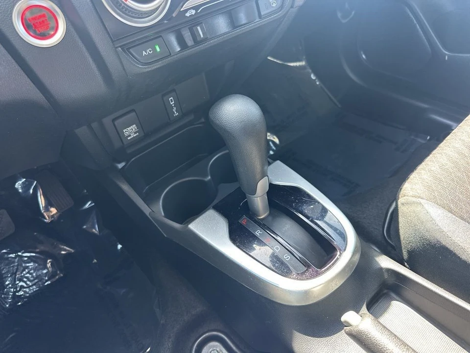 2018 Honda Fit - Image 16 of 21