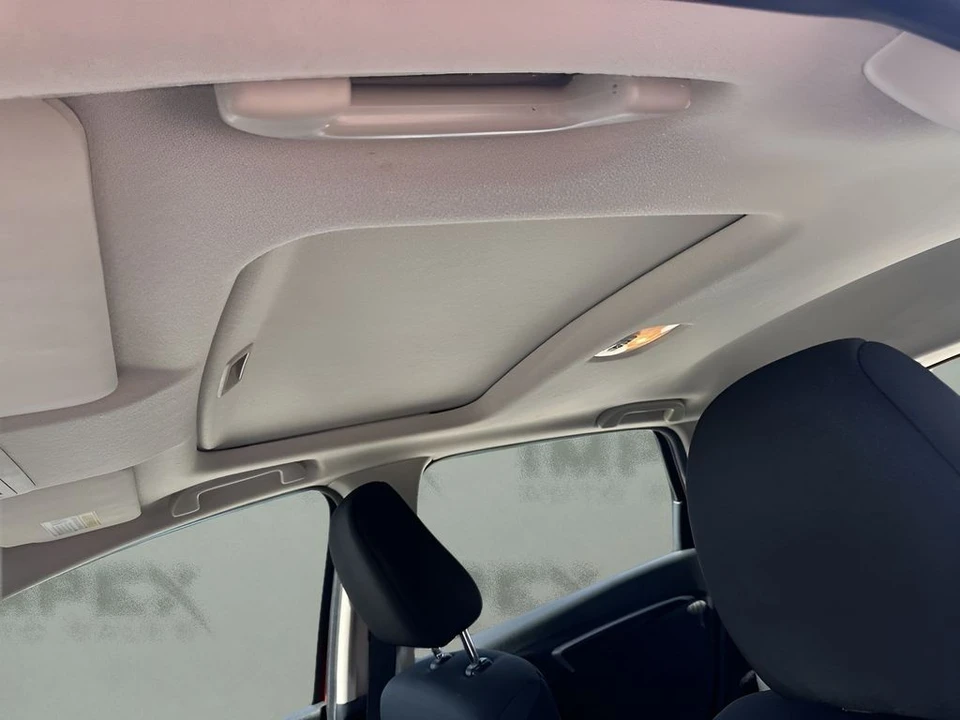 2018 Honda Fit - Image 11 of 21