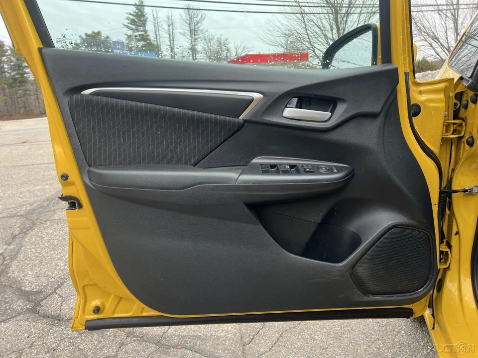2018 Honda Fit - Image 11 of 12