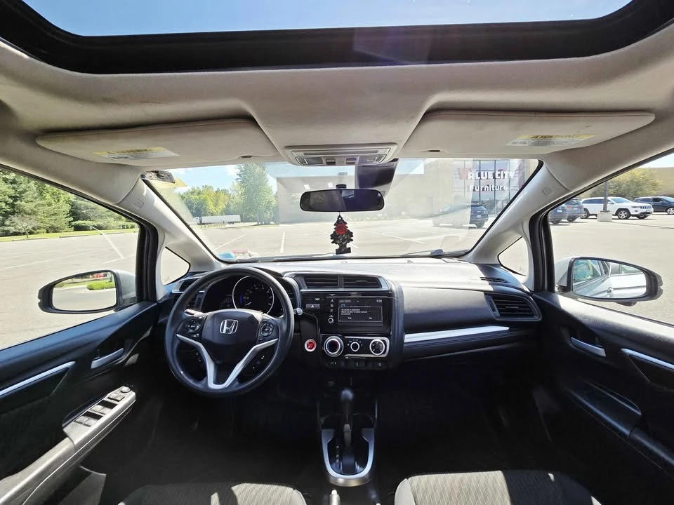 2018 Honda Fit - Image 5 of 7