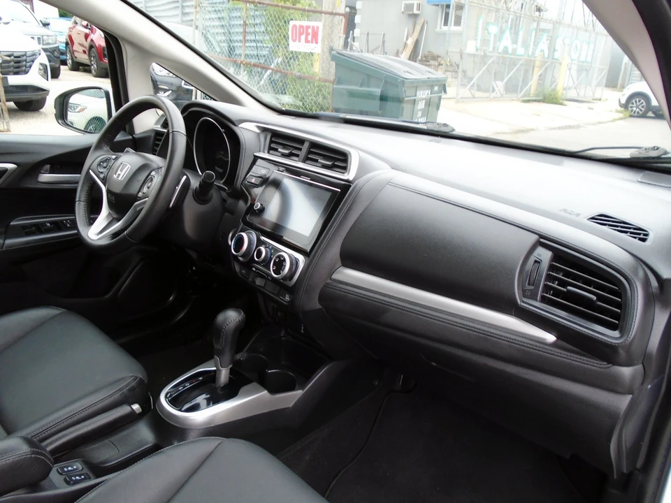 2018 Honda Fit - Image 15 of 21
