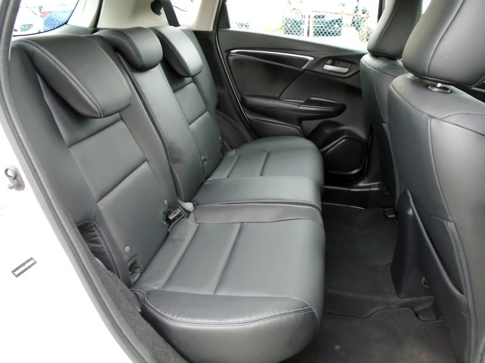 2018 Honda Fit - Image 11 of 21