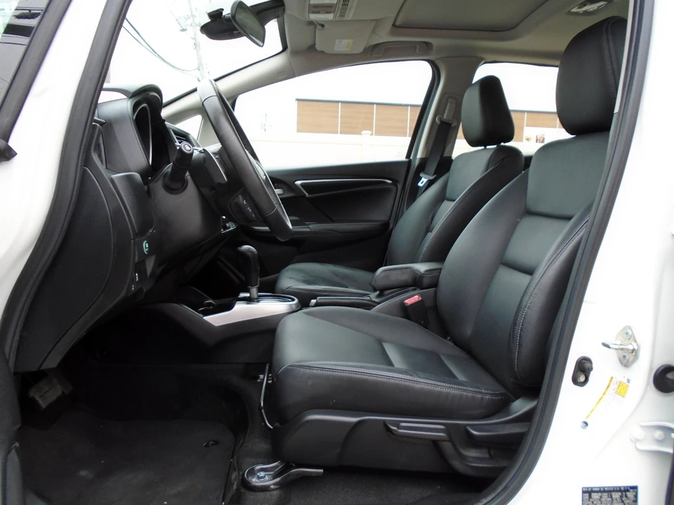 2018 Honda Fit - Image 8 of 21