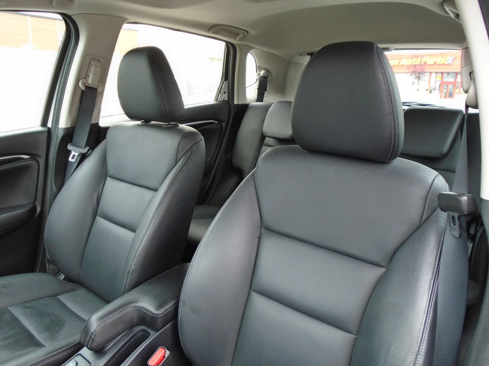 2018 Honda Fit - Image 10 of 21