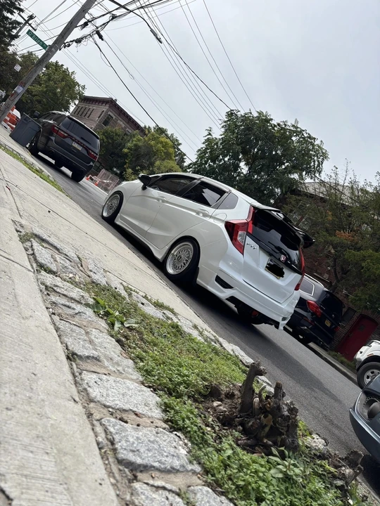2018 Honda Fit - Image 3 of 7