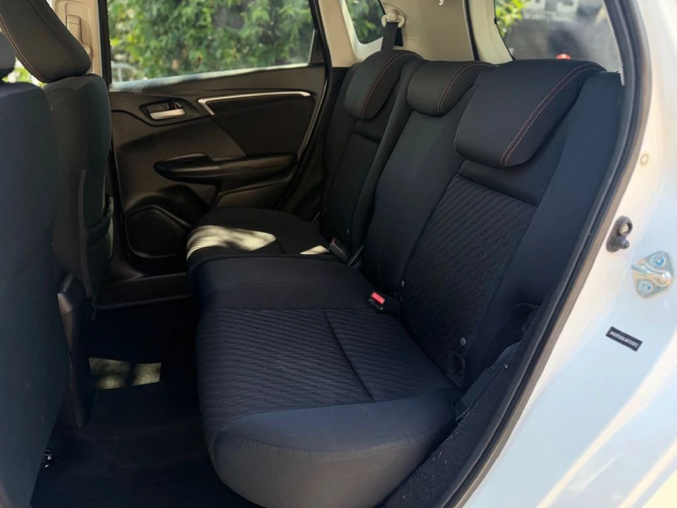 2018 Honda Fit - Image 14 of 19