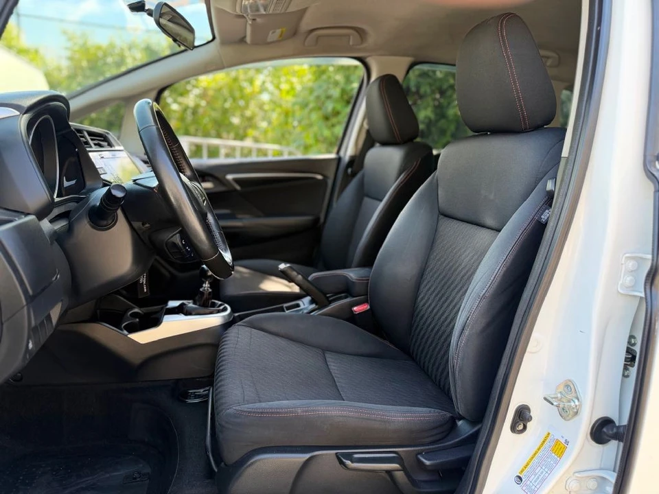 2018 Honda Fit - Image 12 of 19