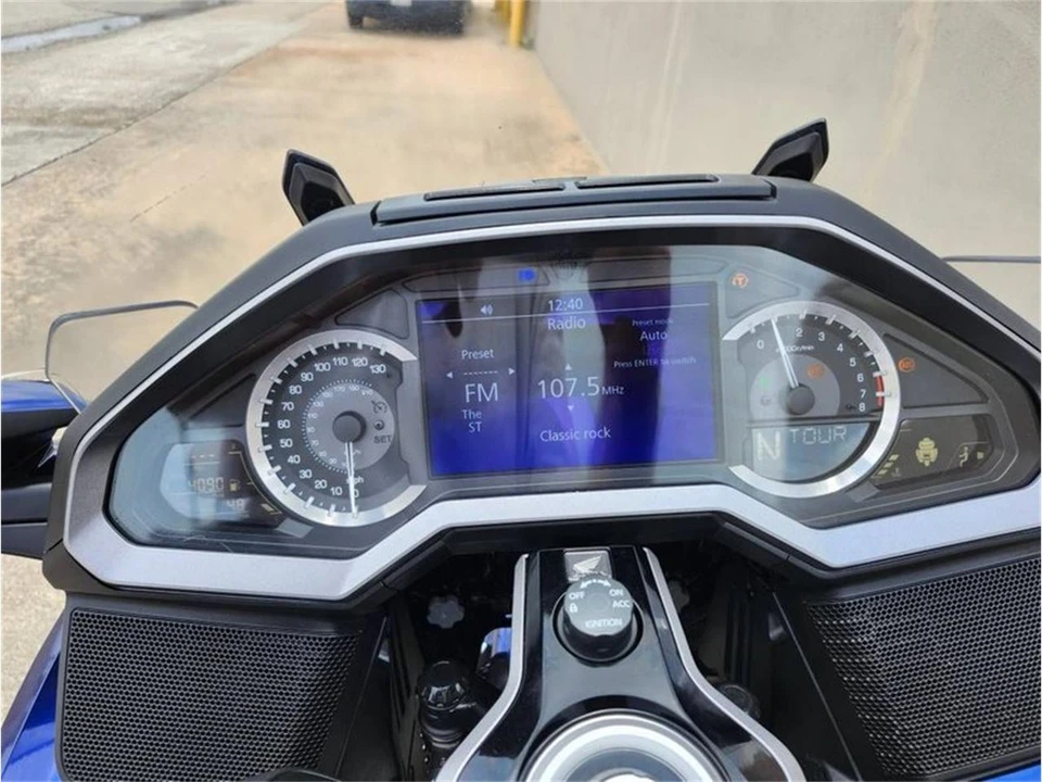 2018 Honda Gold Wing - Image 14 of 21