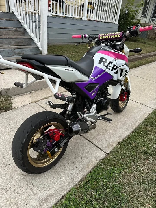 2018 Honda Motorcycles - Image 2 of 3