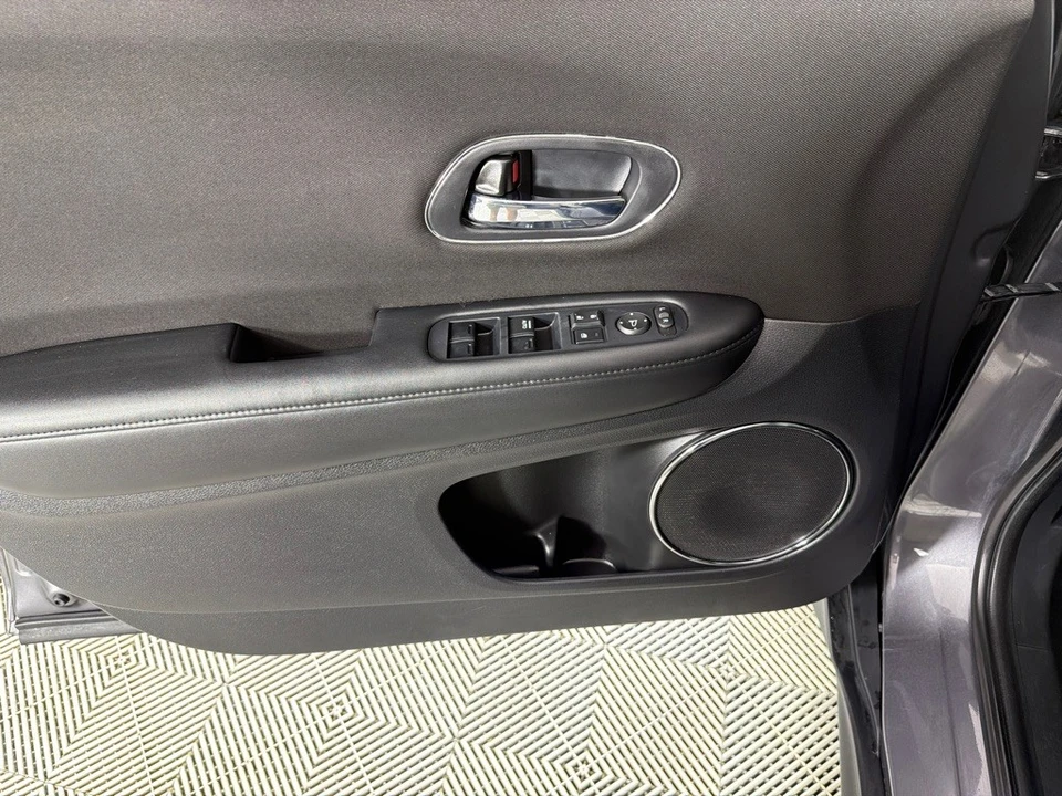 2018 Honda HR-V 2nd Gen - Image 11 of 21