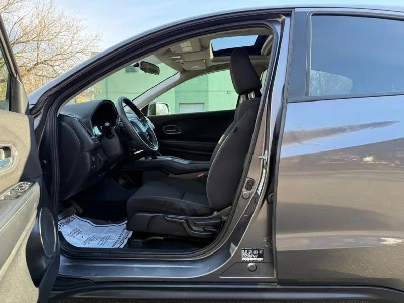 2018 Honda HR-V 2nd Gen - Image 10 of 12