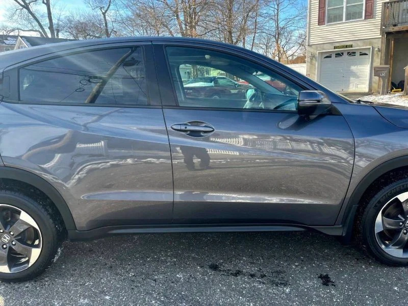 2018 Honda HR-V 2nd Gen - Image 5 of 11