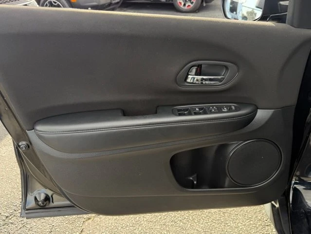 2018 Honda HR-V 2nd Gen - Image 14 of 21