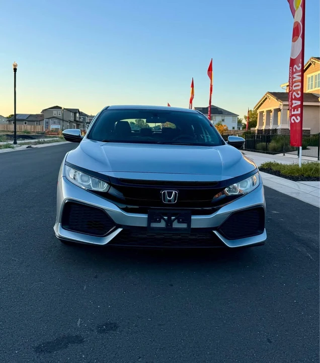 2018 Honda Civic 10th Gen - Image 15 of 16