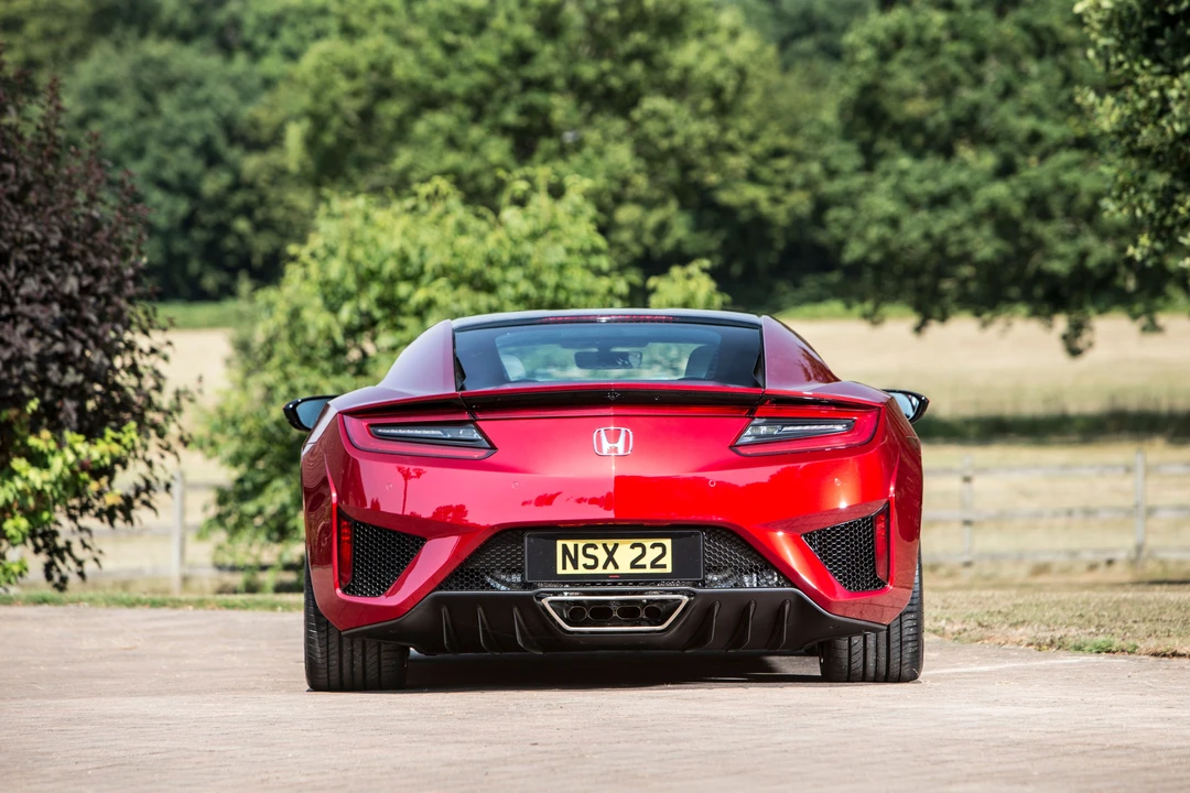 2018 Acura NC1 NSX - Image 17 of 31